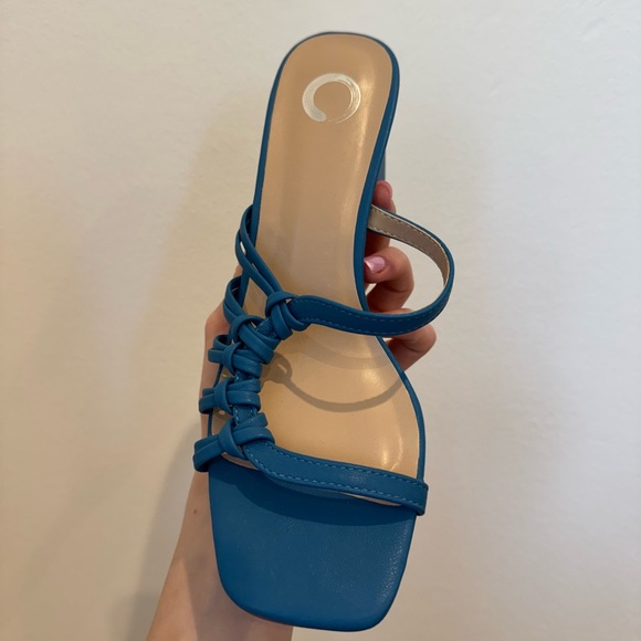 Journee Collection Women Blue Emory Open Square Toe Block Heel Sandals Size 8 - Picture 10 of 14